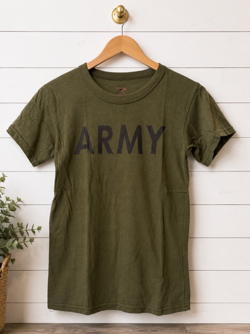 🪖 Rothco Army Green ARMY Graphic T-Shirt | Size Large | Military Style Tee